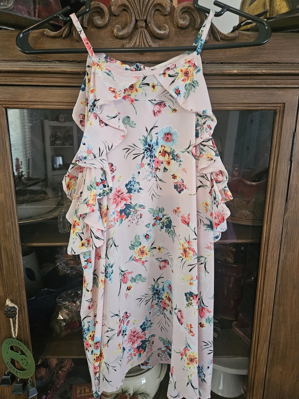 Peach Love California Light Pink Floral Ruffle Camisole